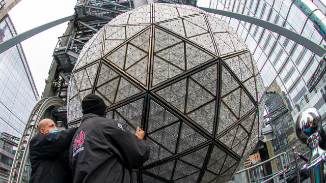 Waterford Crystal Installation - Times Square New Year's Eve Celebration 