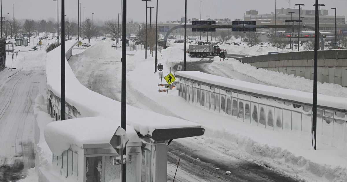 Cleanup and warmup continue in Buffalo after killer blizzard - Vimarsana News