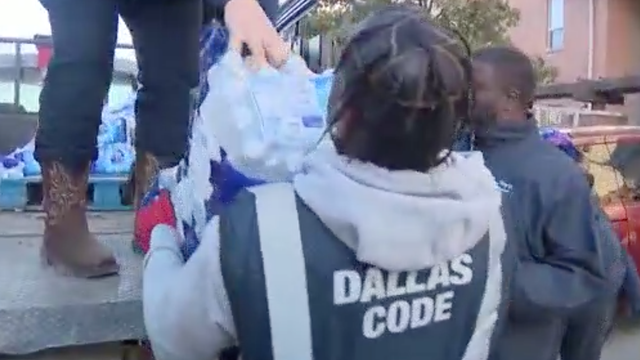 North Texas apartments still dealing with the aftermath of freezing temperatures 