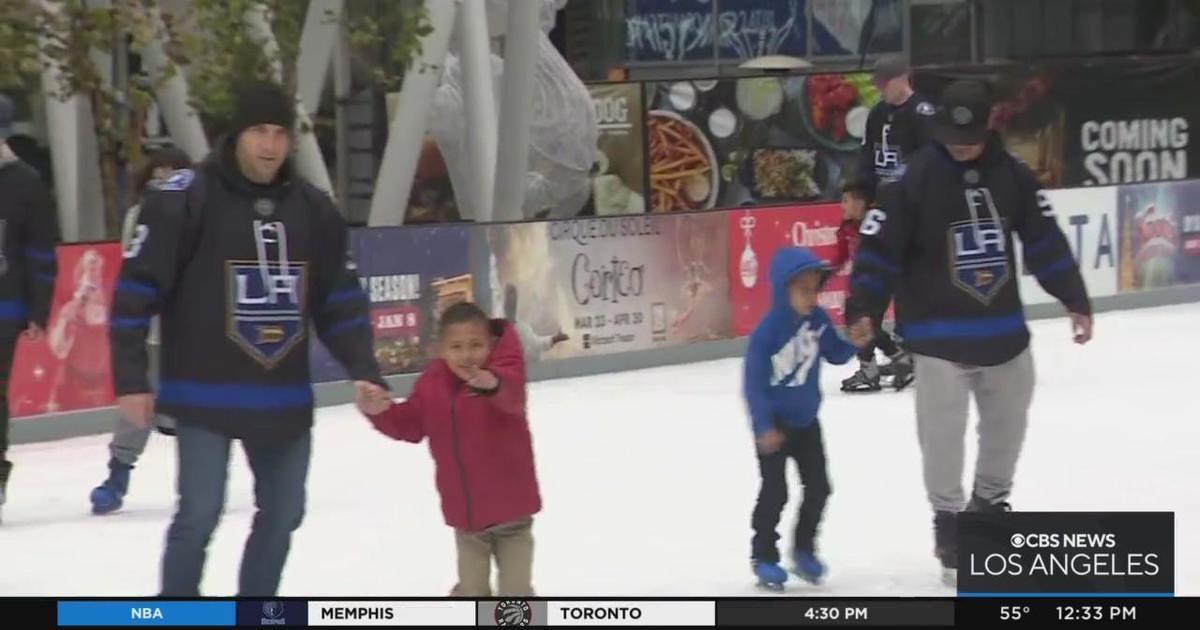 Photos: LAPD, Kings team up to teach homeless kids to skate at LA