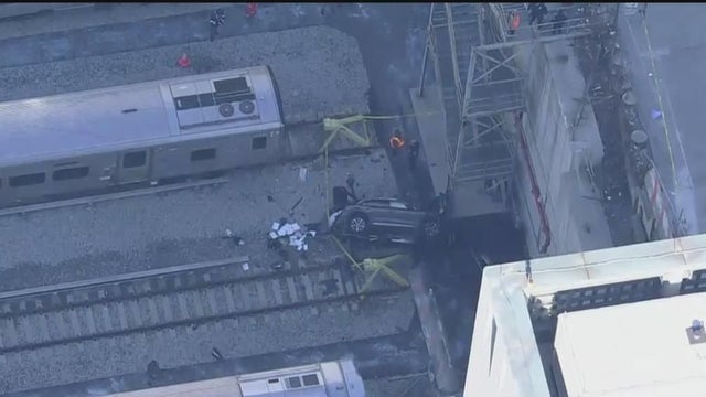 brooklyn-rail-yard-crash-chopper-2-1.jpg 