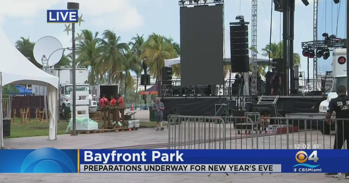 Bayfront Park readying for big New Year's Eve bash CBS Miami