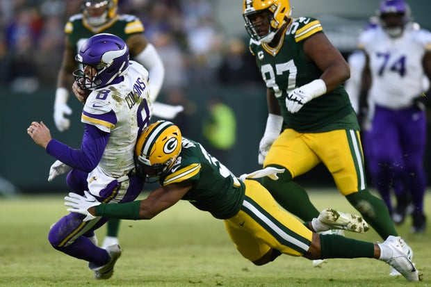 Minnesota Vikings v Green Bay Packers 