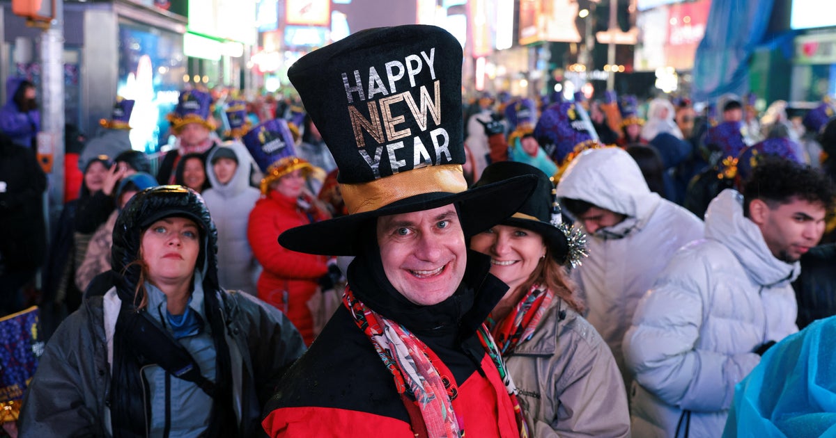 New Year's celebrations ring in 2023 in U.S. and around the world