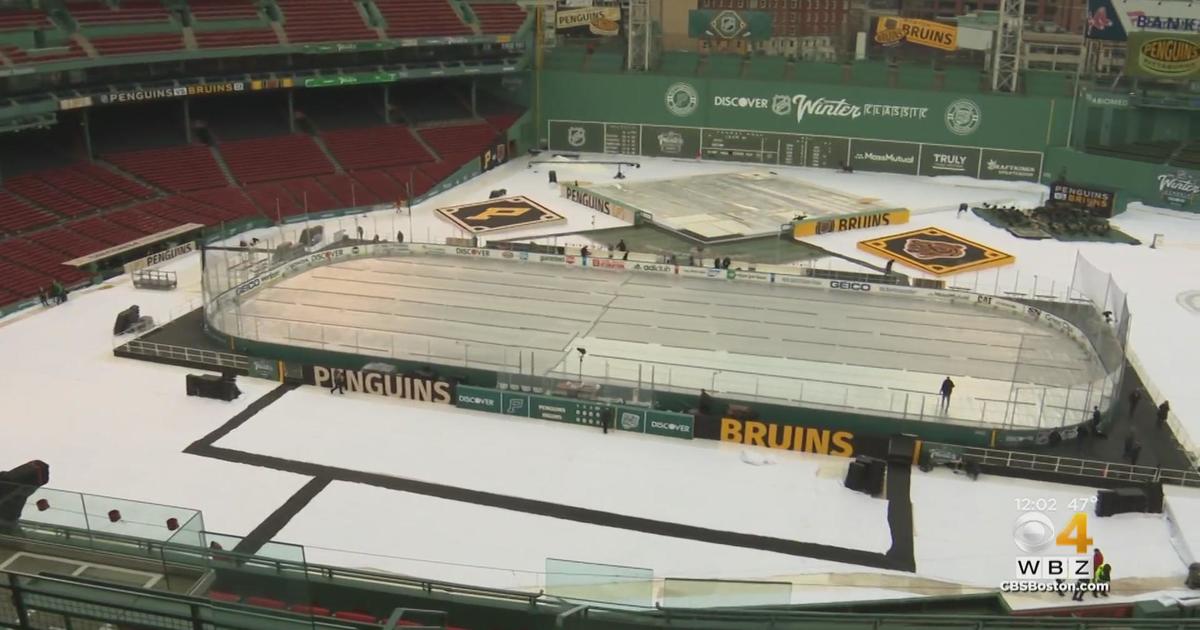 Winter Classic: Here's the scene at Fenway Park as the Penguins