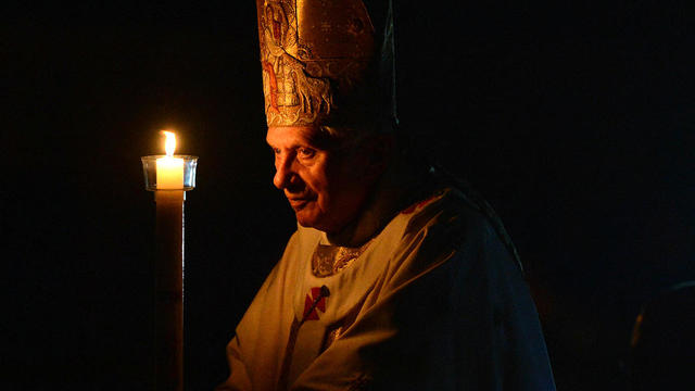 VATICAN-POPE-HOLY SATURDAY-EASTER VIGIL 