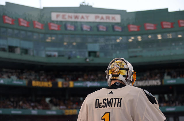 Crazy Scenes From the Winter Classic: Boston Bruins Win at Fenway