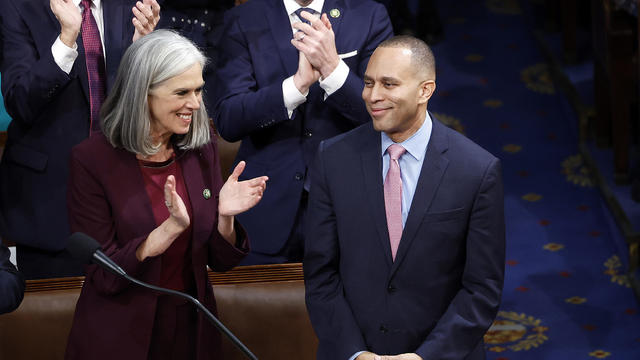 Incoming House Democratic Leader Hakeem Jeffries (D-NY) (R) is acknowledged on the first day of the 118th Congress in the House Chamber of the U.S. Capitol Building on January 03, 2023 in Washington, DC. 