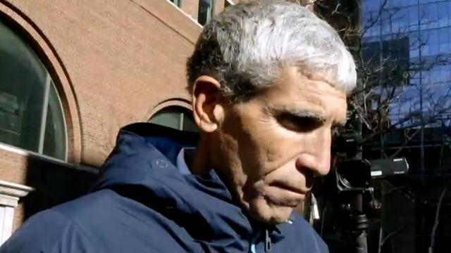 cbsn-fusion-college-admissions-scam-mastermind-gets-42-months-in-prison-thumbnail-1597663-640x360.jpg 