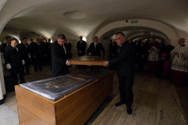 pope-benedict-coffin-grotto.jpg 