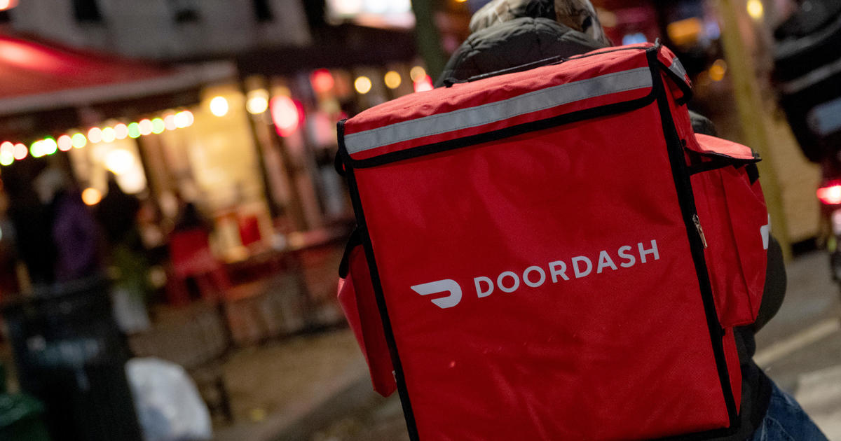 DoorDash rolls out $5 USPS, UPS and FedEx package pickup service