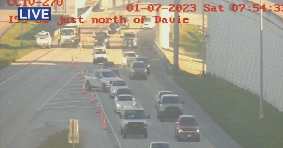 Deadly accident causes traffic on I-95 SB, I-595