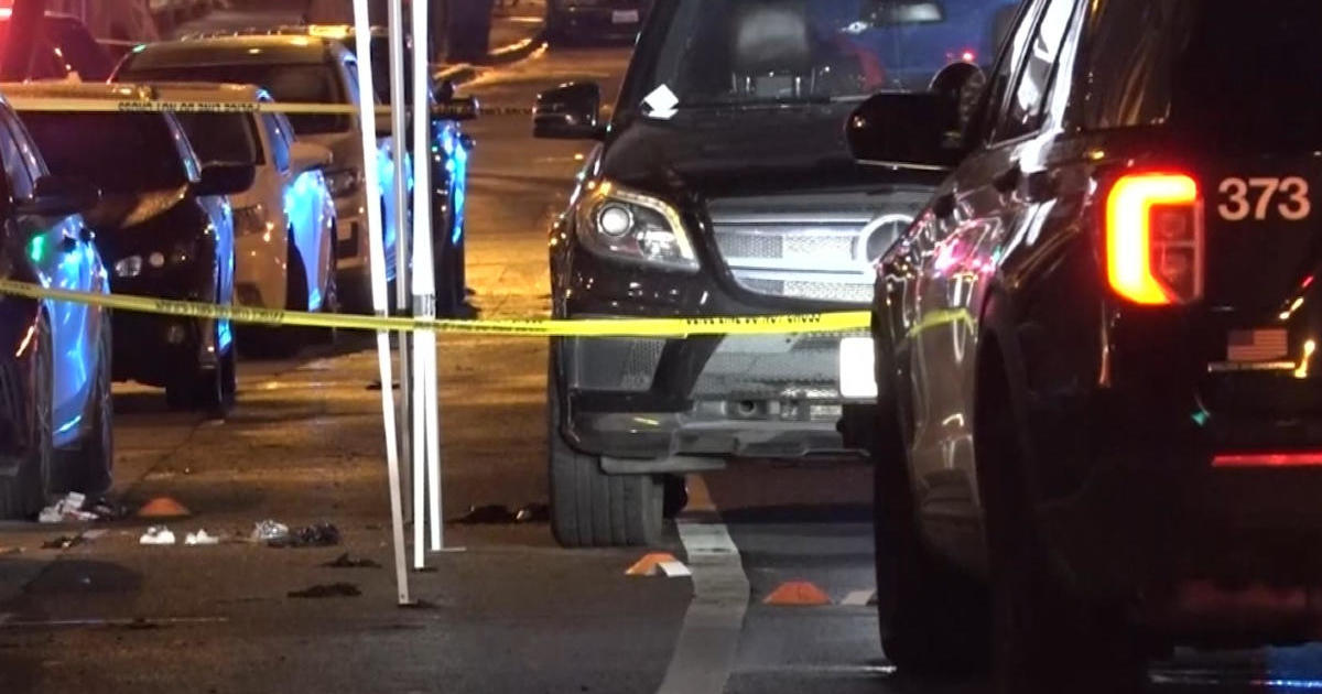 Raw: San Francisco police investigate scene of quadruple shooting in Mission