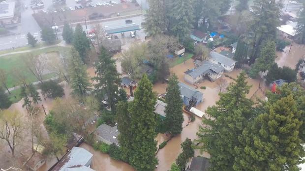 felton-flooding-drone-2.jpg 