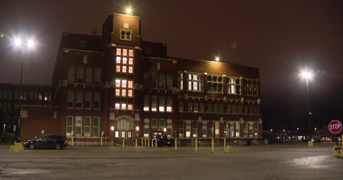 No reason given yet for mercury found in Lane Tech CBS Chicago