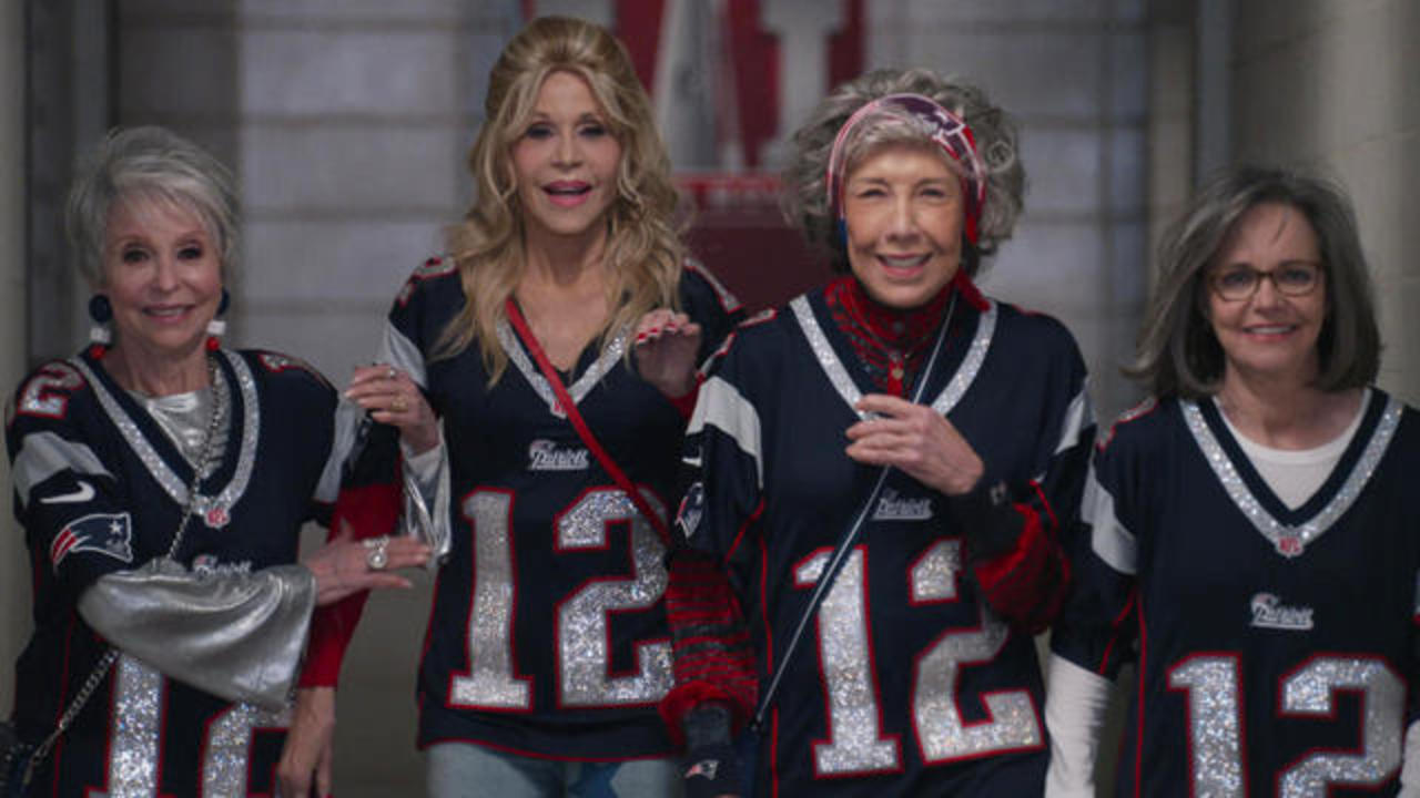 Jane Fonda Jokes About 80 For Brady Stars Being 'Problem' for Director