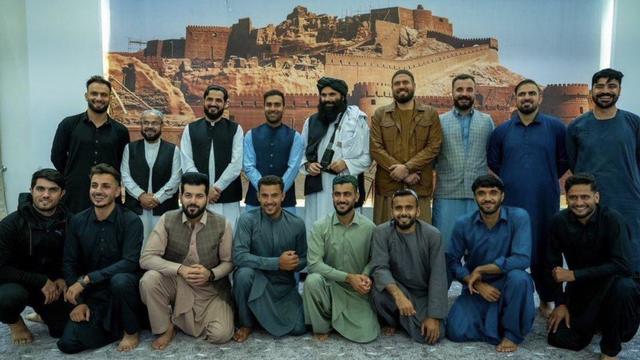 taliban-cricket-afghanistan.jpg 