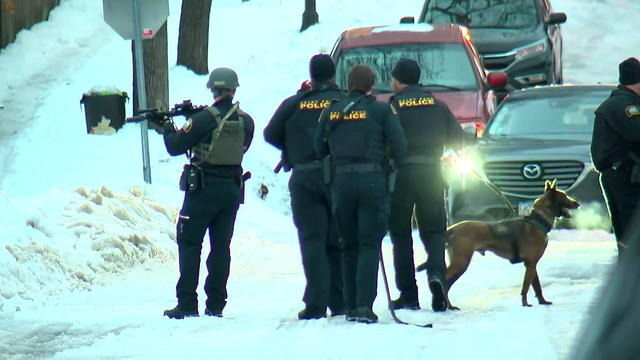 Teen shot in head outside St. Paul rec center near Central High School,  suspect in custody - CBS Minnesota