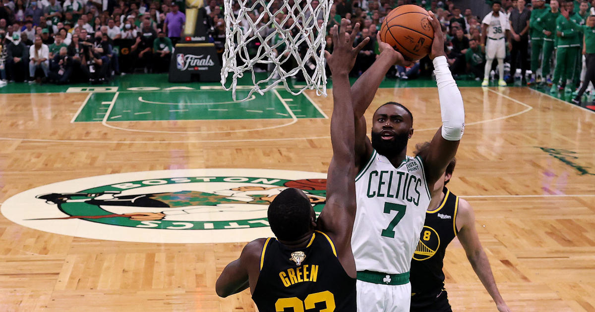 Jaylen Brown Boston Celtics Game-Used #7 White Jersey vs. Golden State  Warriors on December 10