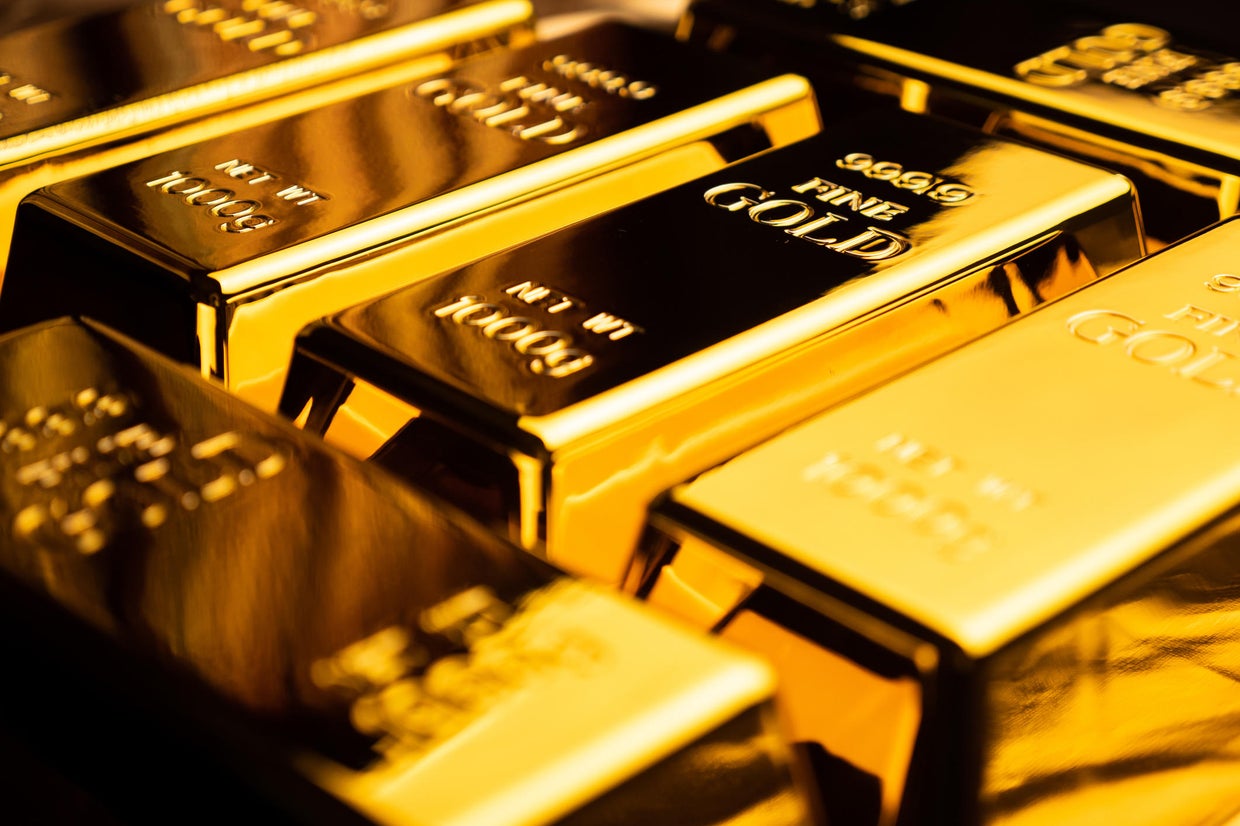 How to invest in a gold IRA - CBS News