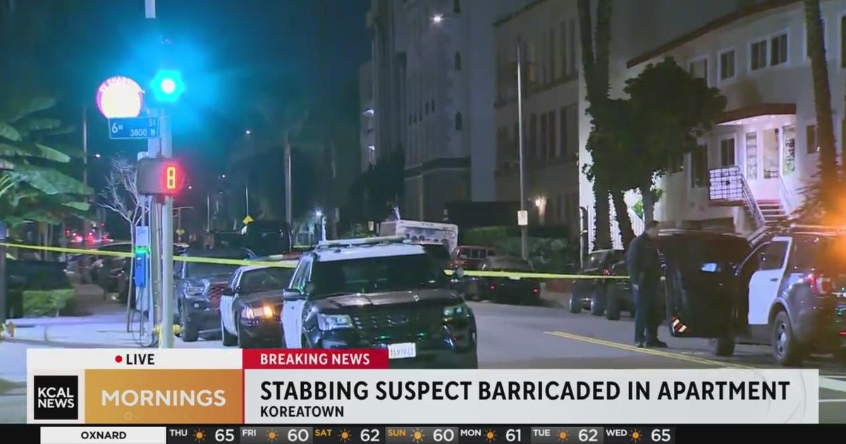 Koreatown stabbing suspect barricaded in Hobart apartment - CBS Los Angeles