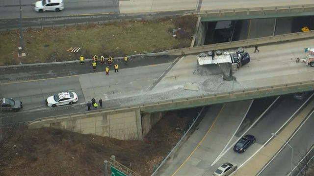 overturned-dump-truck-causes-closure-of-i-76-eastbound-lanes.jpg 