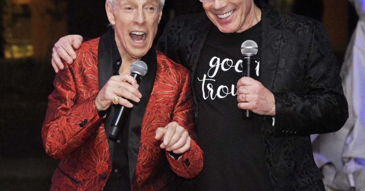 Philly's Jerry Blavat, "Geator with the Heater," dies at 82 CBS
