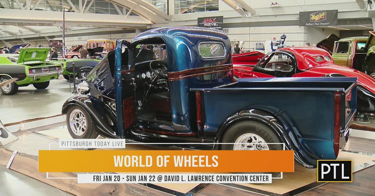 Cars and more cars pull into Convention Center for World Of Wheels