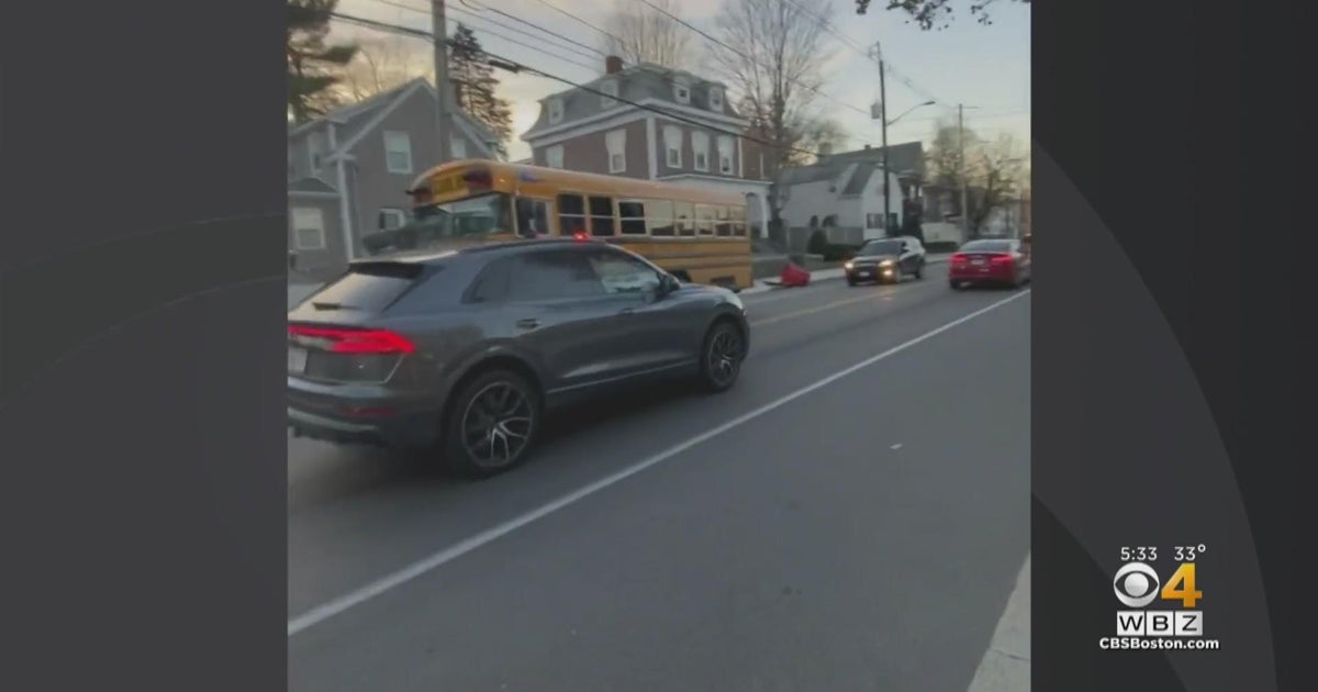 Peabody parents outraged drivers ignore school bus stop signs - CBS Boston