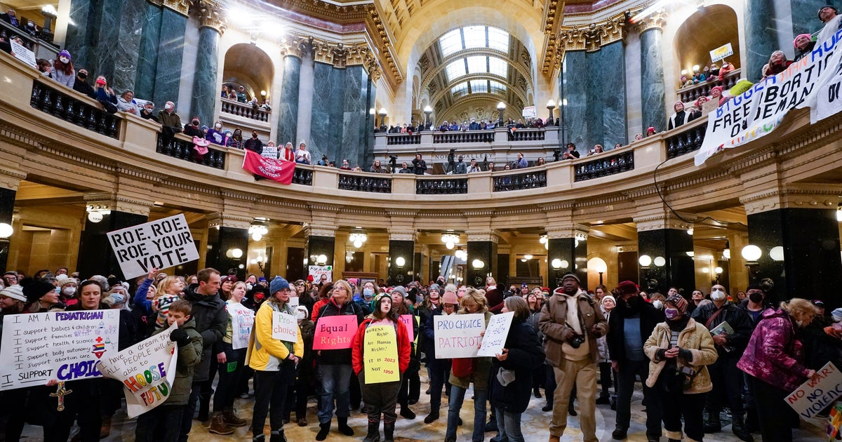 Wisconsin Supreme Court Overturns Restraining Order Against Pro-Life Protester