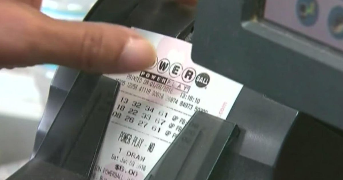 Powerball jackpot climbs to more than half a billion dollars