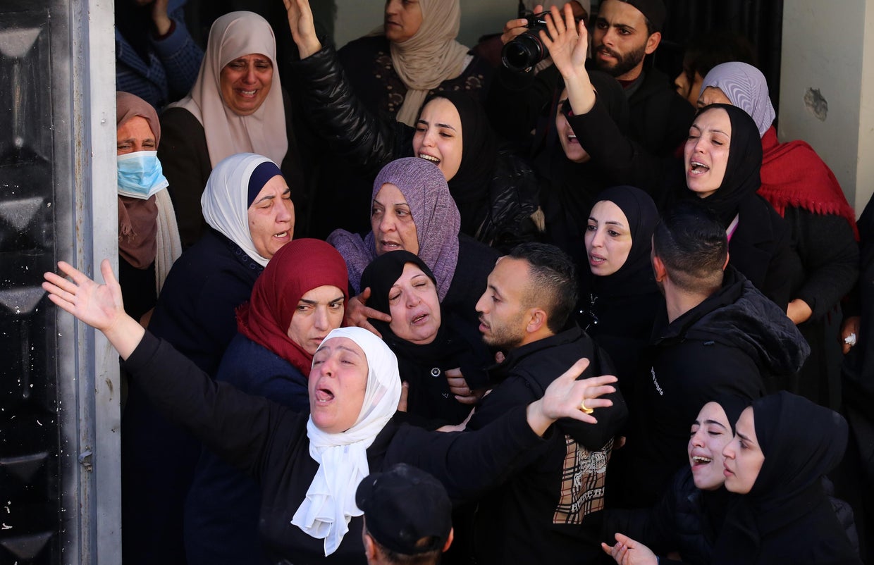 Palestinians say Israeli troops kill 9 in clash during West Bank raid ...