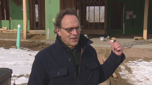 52b2e01a90f5369bb1153463d415ad0d.jpg 