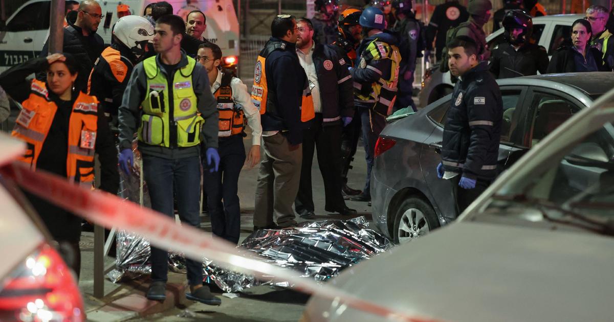At least 5 killed in shooting in Jerusalem; gunman slain