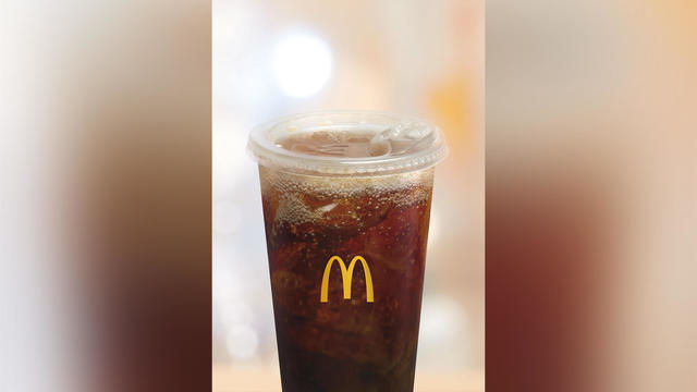 McDonald's strawless lid 