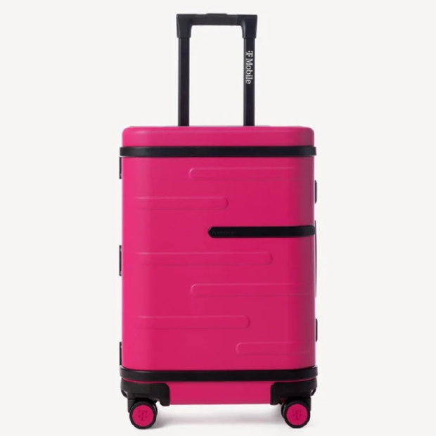 samsara-luggage-smart-suitcase.png 