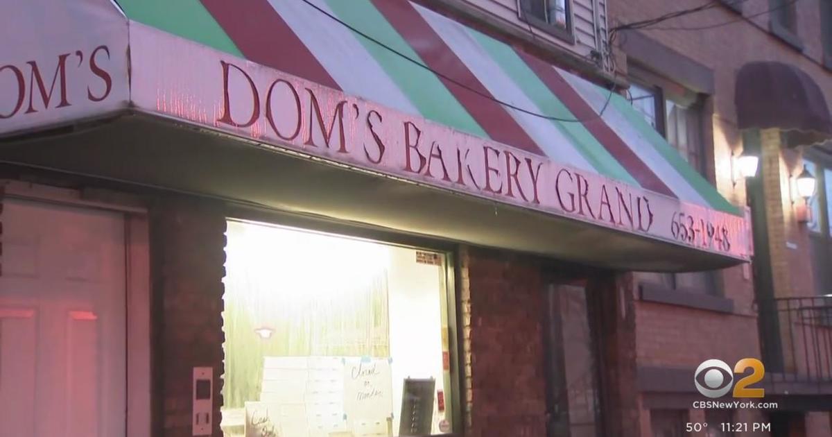 Dom’s Bakery in Hoboken, N.J., closes doors for good