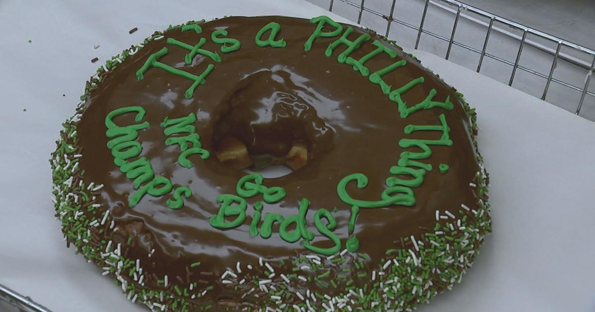 Chestnut Hill bakery celebrating Eagles with sweet treats - CBS Philadelphia