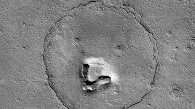 Mars craters and cracks create image of a teddy bear