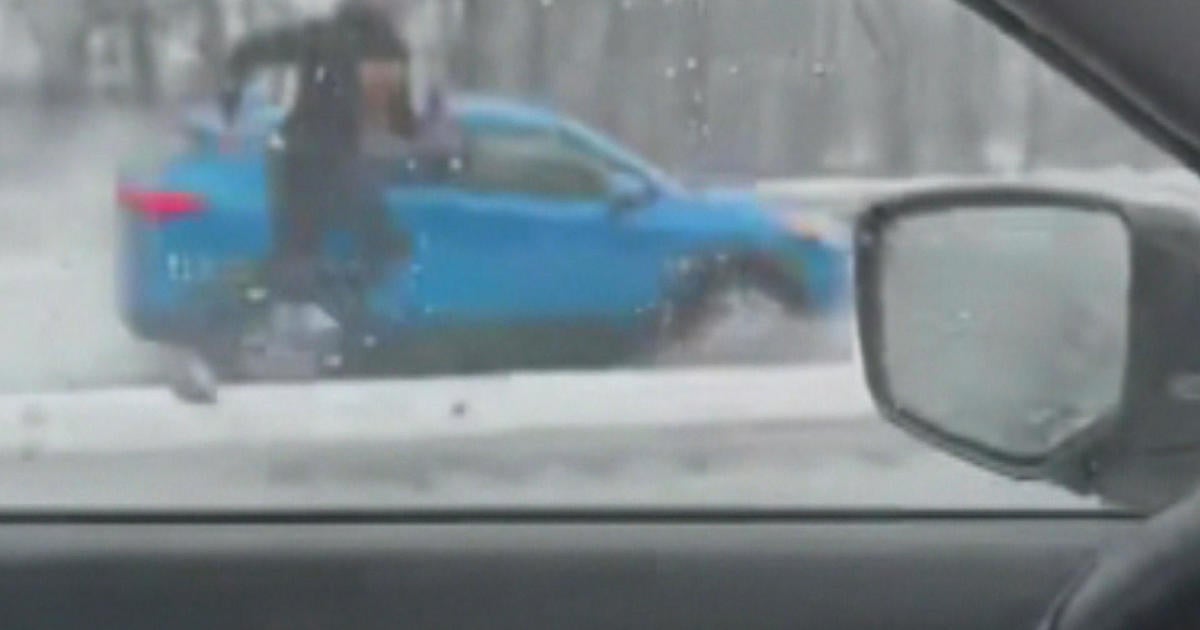 Video Shows Lawrence Man Run Across Highway To Help Unconscious Driver ...