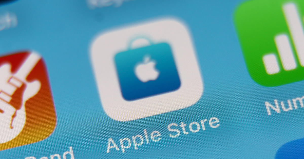 Apple and Google app stores are stifling competition, White House says