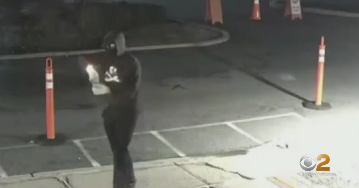 Bloomfield Mayor Suspect in custody in synagogue attack CBS New York