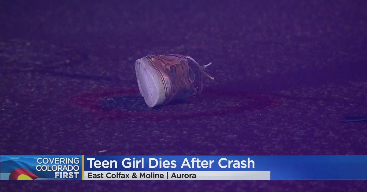 Teen dies after being struck by car while crossing street in Aurora ...