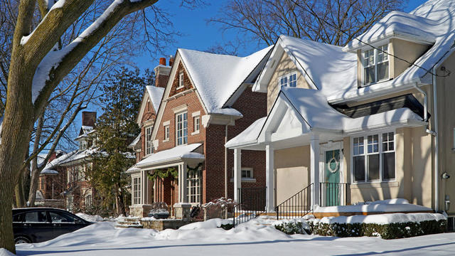 houses with snow 