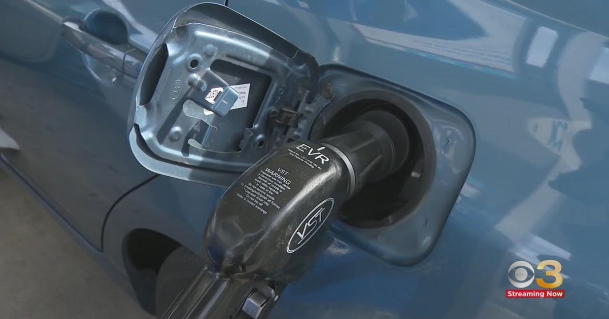 Gas prices climb amidst weather, demand, refinery maintenance CBS