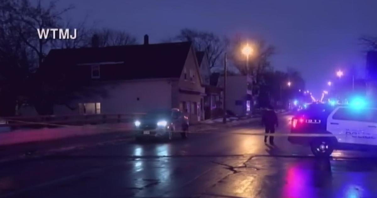 Milwaukee Police Officer Shot And Killed Cbs Chicago