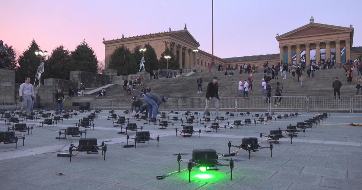 Eagles fans swarm steps of Philly Art Museum