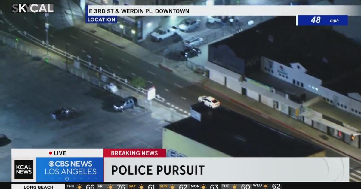 Suspect Makes It To Downtown Los Angeles - CBS Los Angeles