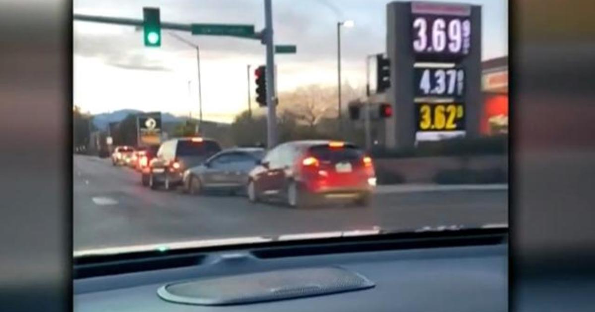 Las Vegas residents panic buy fuel after pipeline break
