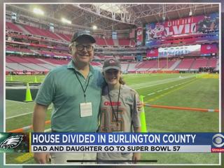 Former Eagle Bill Bergey helps Delawareans watch, celebrate Super Bowl